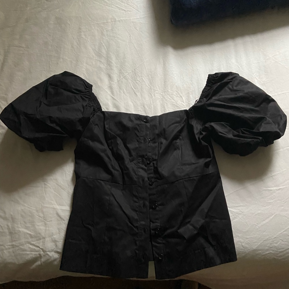 Black DISSH shirt- puffy sleeves, buttons, versatile